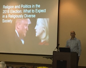 Kilgore College government instructor Jeff Stanglin begins his presentation by praising the free-exchange of ideas in America. Photo: Barbara Wuthrich.